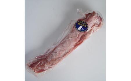 『香心ポーク』ヒレ ブロック 2本（約1.1kg）豚肉 冷凍 熊本県産 【有限会社 コーシン】[AYCK015]