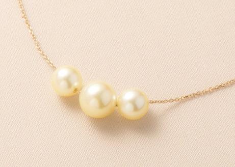 ＜明浜産真珠ペンダント・トロア(ゴールド)＞ 保証書付き 8.0～8.5mm 純国産 高品質 アコヤ真珠 パール あこや ネックレス アクセサリー レディース 女性 誕生日 記念日 成人祝い 佐藤真珠