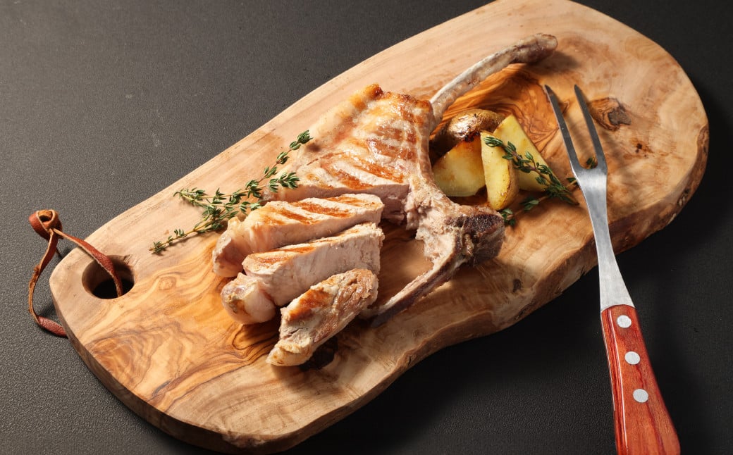 【全3回定期便】「競り美豚」トマホーク ロース ステーキ 300g×2