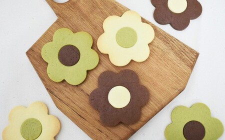 184-1333 お花クッキー 12枚入り ／ クッキー クッキーボックス 菓子 洋菓子 焼き菓子 スイーツ 個包装 箱入り 贈答 ギフト プレゼント