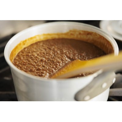 【十勝産A5黒毛和牛肉使用】北海道産原料100%で作った洋風和牛カレー180g×5個【配送不可地域：離島】