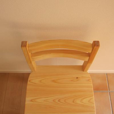 ふるさと納税 恵那市 桧(ヒノキ)のダイニングチェア |  | 03