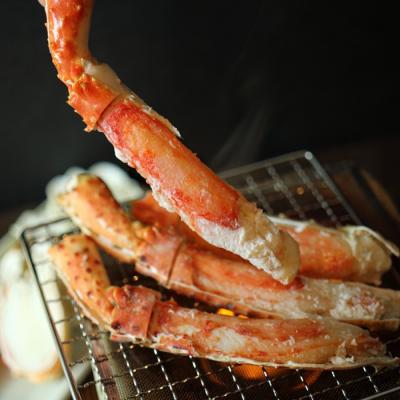 ふるさと納税 根室市 ＜12/21まで年内配送＞★生冷凍たらば蟹足3〜4肩(計1kg前後) C-54010