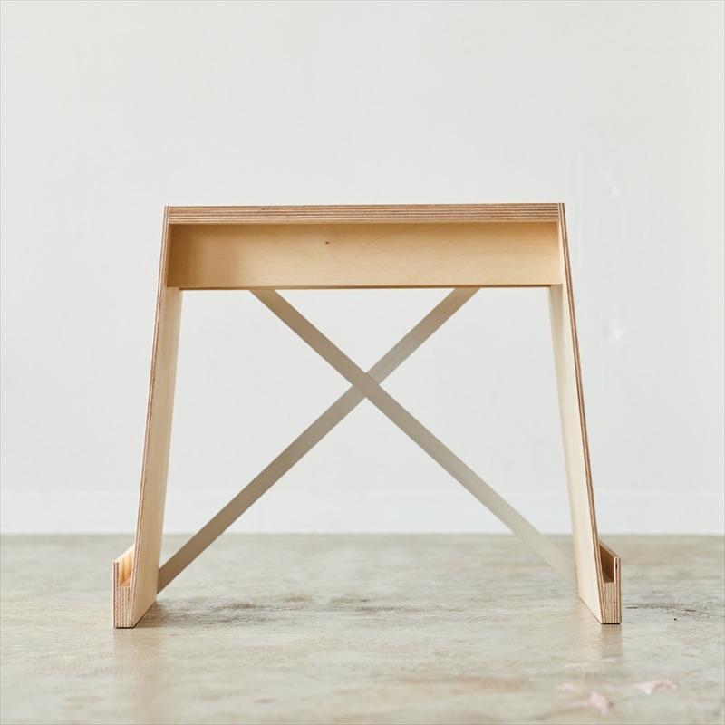158-1024-012 fam stool カラー：ホワイト  【 スツール 家具工房 iei studio 大阪府 門真市 】