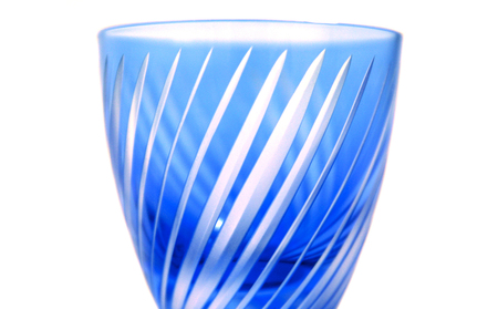 浅草切子 KANA KURITA「ぐい呑 滝縞斜め 青藍/金赤＜艶消し＞」ペアセット 木箱入り_0012-105-T07