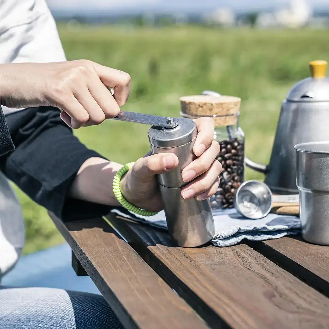 ヴィンテージ コーヒーミル 手挽き キッチン用品 燕三条製 コーヒーミル
