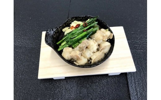 国産牛小腸　もつ鍋（醤油味）　12人前　スープ付き（福岡市）