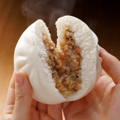 ふるさと納税 矢巾町 フタバ食品　中華まんセット　肉まん&餃子ドッグ　計16個　1.9kg |  | 01