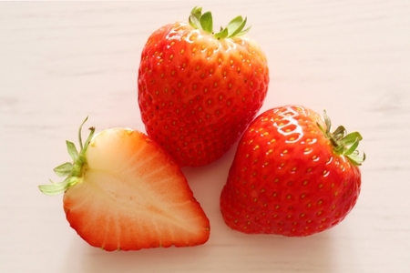 ベテラン農家のこだわりの逸品！とちあいか 2パック｜いちご イチゴ 苺 フルーツ 果物 産地直送 期間限定 季節限定 栃木県 芳賀町 ※2025年12月中旬～2026年3月下旬頃に順次発送予定