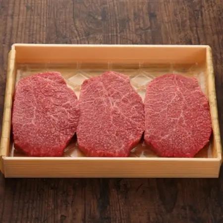 GI認証　くまもとあか牛クリミステーキ　150g×3枚(益城町)【配送不可地域：離島】【1461223】