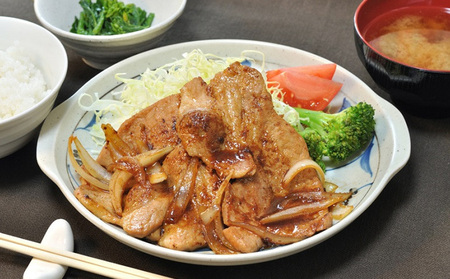 【沖縄アグー豚】東村産　パイとん　焼き肉用（ロース／600g） あぐー あぐー肉 アグー アグー肉 豚肉 パイとん 焼肉 豚焼肉 ブランド豚 ロース肉 豚ロース パイン パイナップル パインアップル 
