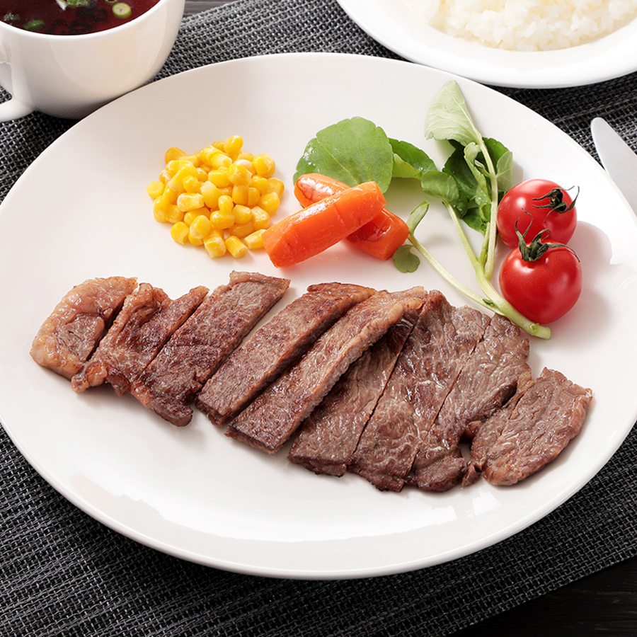 ＜黒島アーサ牛＞ステーキセット サーロイン（150g×2枚）・ヒレ（150g×2枚）・ミスジ（150g×2枚）