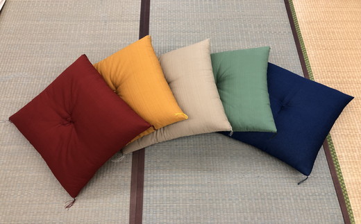 ワタセのカラー手作り座布団　「座り上手は座布団から」【CW18W】<br><br>