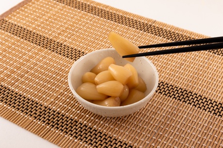 ＜純国産たまりらっきょう1.3kg（130g×10P）＞らつきょう ラッキョウ 辣韭 おつまみ 肴 ご飯のおとも 野菜 旬 漬物 おつけもの シャキシャキ 食感 歯ごたえ 晩酌 料理 アレンジ タルタ