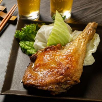 ふるさと納税 海陽町 【冷凍】阿波尾鶏 骨付地鶏 2本入り(鶏油付き) MMTD4 |  | 03
