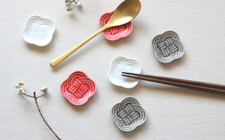 【美濃焼】 結 箸置き皿 白 4枚セット 瑞浪市 / JS企画 / 小田陶器 食器 プレート 皿 カトラリーレスト[AZAZ292]