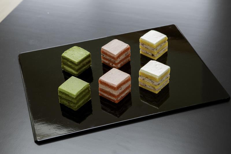 《9月末までの限定寄付額》【パティスリー洛甘舎】お～！MOCCI　2箱（ケーキ/抹茶/プレーン/いちご））［ 京都 スイーツ ケーキ 新食感 おいしい 人気 おすすめ お取り寄せ お菓子 洋菓子 ］ 