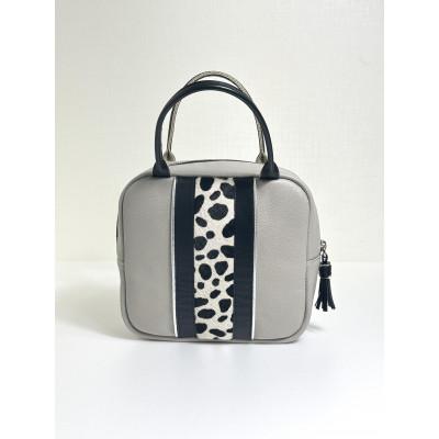 ふるさと納税 八千代市 スクエアバッグ　ダルメシアン |  | 01