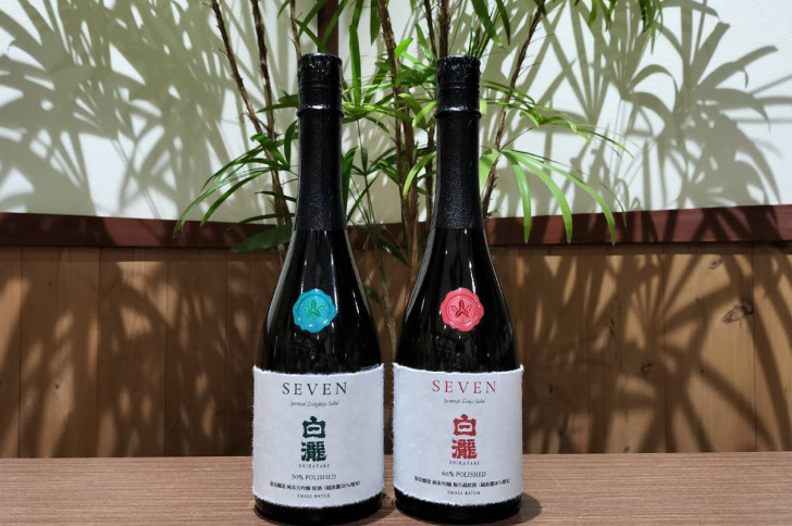 
                  扱い店限定流通酒　白瀧SEVEN　50％＆60％飲みくらべ　720ml2本セット
                
