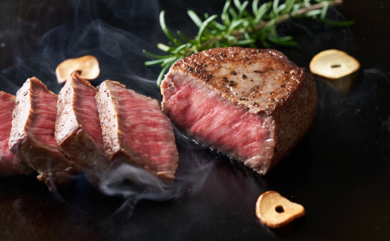 定期便 12ヶ月 【A4～A5】佐賀牛 モモ ステーキ 約1kg (100g×10p) 肉 お肉 牛肉 和牛 牛 12回 お楽しみ ※配送不可：離島