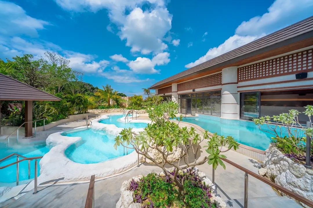 都会にはない興奮と贅沢のテーマパーク「ジャングリア沖縄＆スパ」1Dayチケット引換券（大人１名）