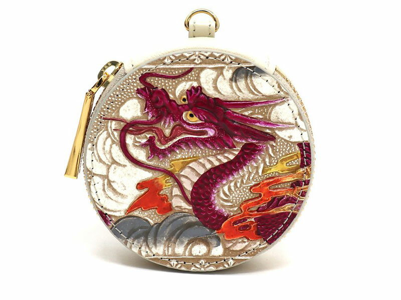 【ふるさと納税】【文庫屋大関】マカロンポーチ ふくろう【皮革工芸品】 ポーチ ミニポーチ 小物入れ アクセサリー入れ イヤホン入れ 収納 保管ケース 手のひらサイズ 本革 革 皮革 工芸品 工芸 雑貨 ギフト プレゼント 日本製 東京