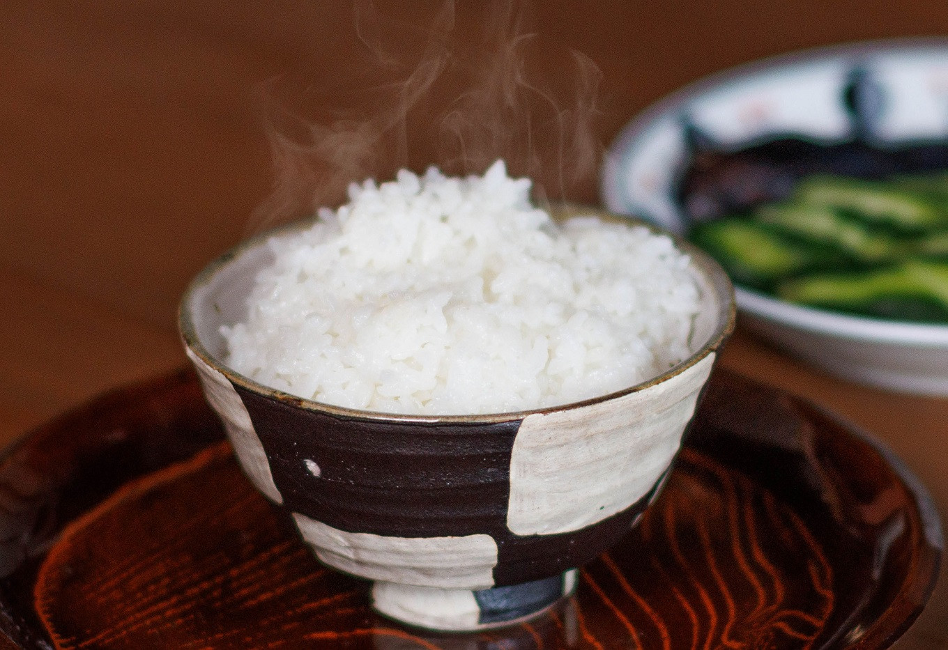 ふっくらつやつや　炊き立てのご飯