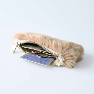 ふわふわモフモフ◇マルチコインケース　ファー（バンビ柄ベージュ）×レザー（スムース ライトベージュ）【cbm17】