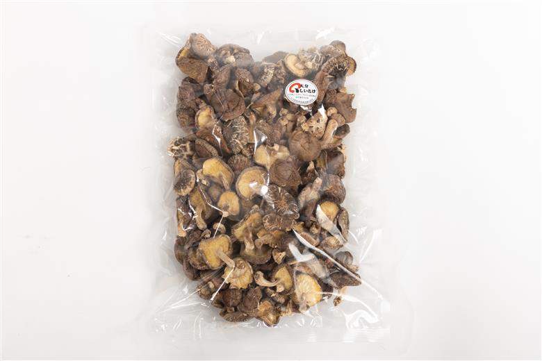 【訳あり】 津久見産不揃いしいたけ 500g  | 乾燥椎茸 きのこ 茸　家庭用 しいたけ 乾燥シイタケ 国産 九州 大分県 大容量 送料無料