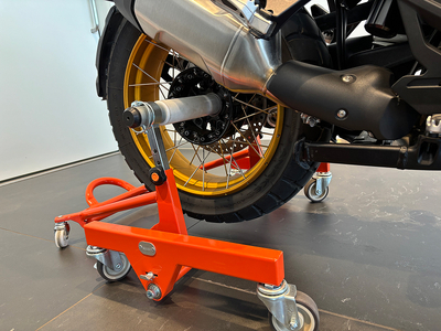 理想のバイクスタンド ガレージREVO BMW極太貫通ショートタイプ［184M04］