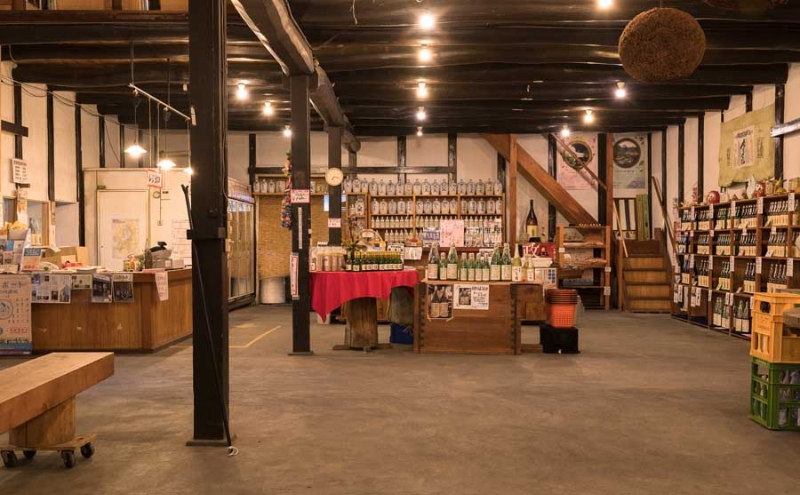 長寿金亀茶70　生原酒　720ml