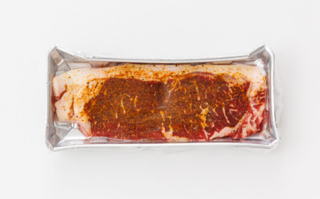 【12/21まで年内発送】北海道産 牛肉 味付き スパイシービーフ(カレー味)100g×6枚_北海道産 牛肉 ビーフ カレー味 フライパン スパイシー カレー ジョイパックチキン 一人暮らし セット 