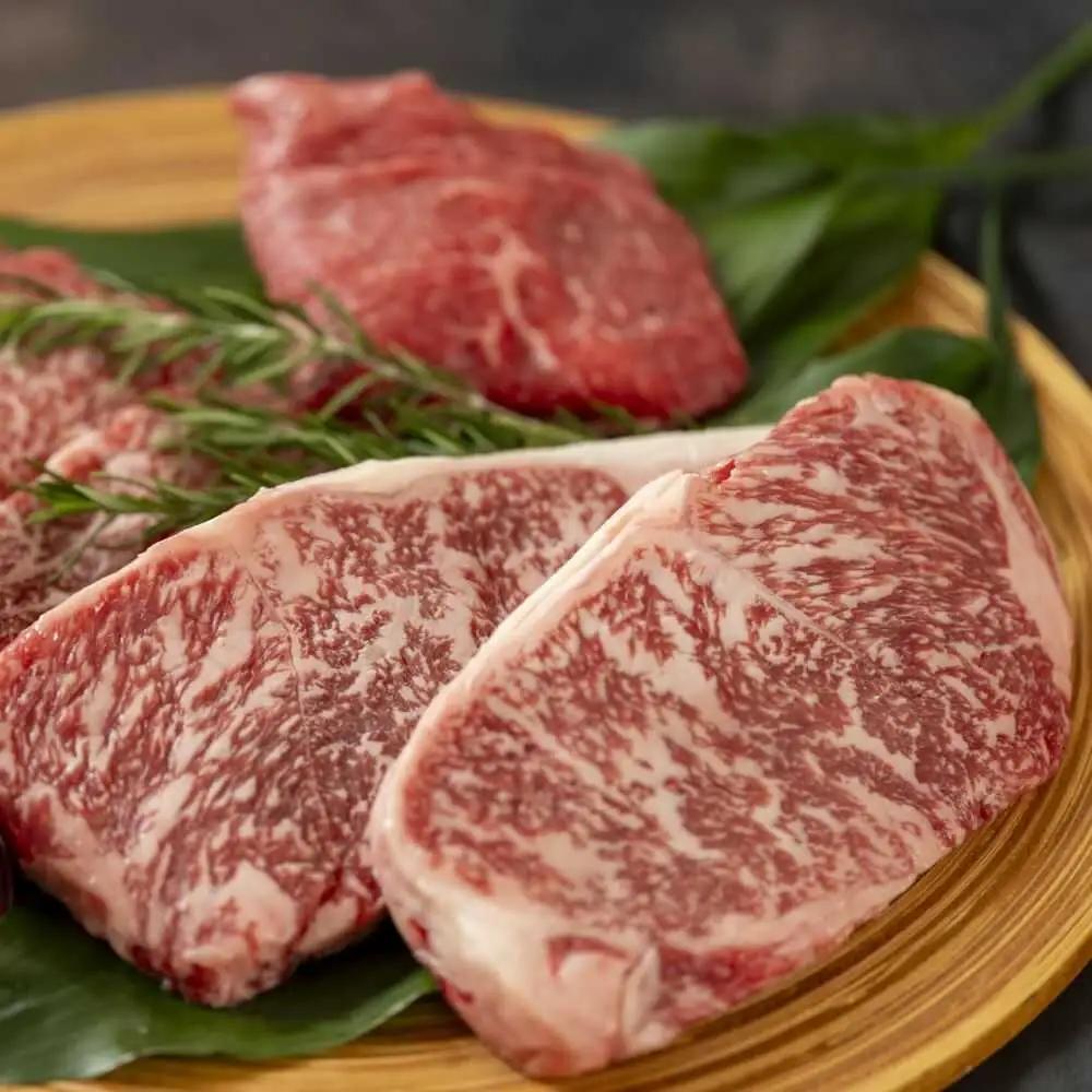 土佐あかうし サーロイン ステーキ 約400g（約200g×2）/ 贈答用 あかうし 土佐 土佐和牛 和牛 牛 肉 お肉 食品 冷凍 高知 【高知県食肉センター株式会社】[ATFC028]