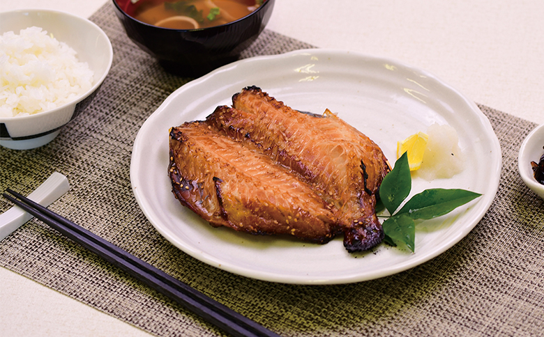 入久水産の「夕陽の里セット」