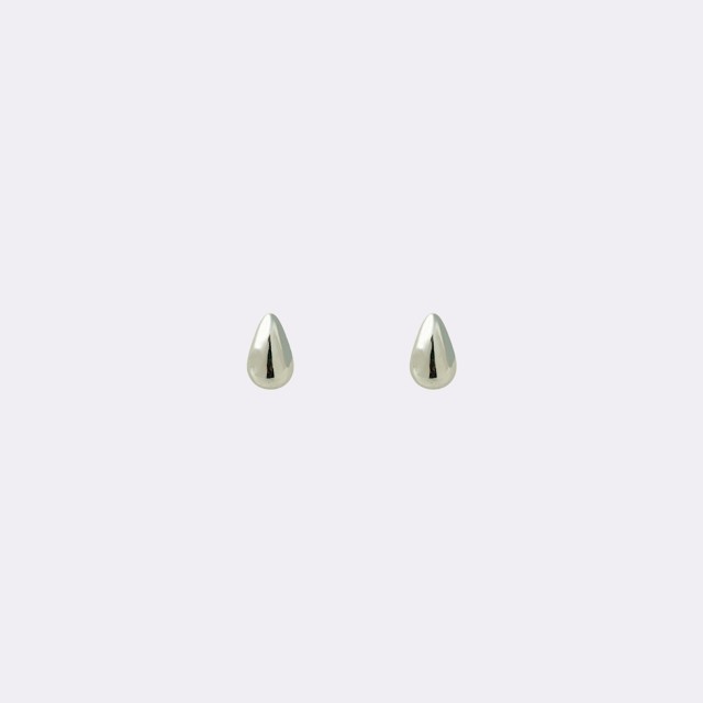 【甲府ジュエリー】Pt900プラチナ　しずくピアス　3×5mm（19702159）