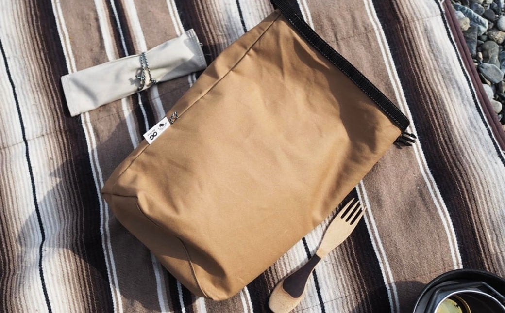 【選べるカラー】キャンバスロールトップバッグ タテ型 キャメルカラー or オリーブカラー