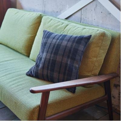 ふるさと納税 富田林市 Cushion ガルボ ダークブラウン【SWOF】 |  | 01