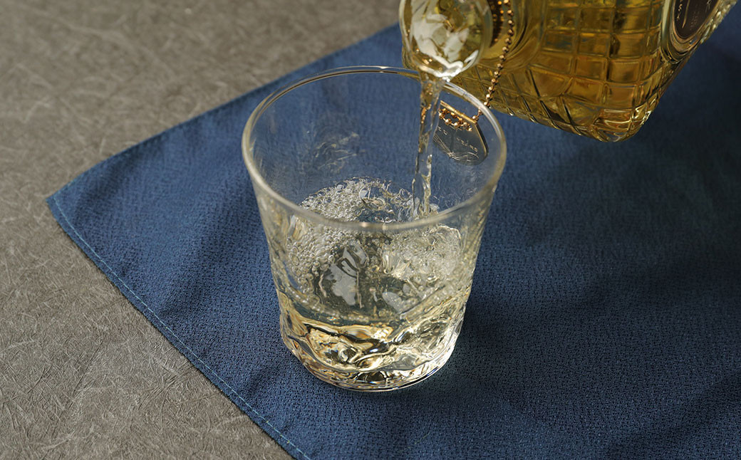 33度 銀座のすずめ aged7years 720ml×1本 麦 焼酎