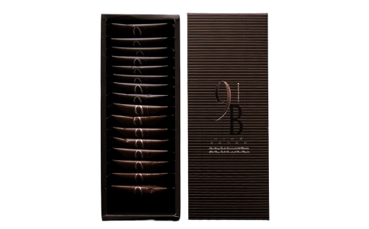 9B （ ナインブラウン ） チョコレートクッキー 16枚入り