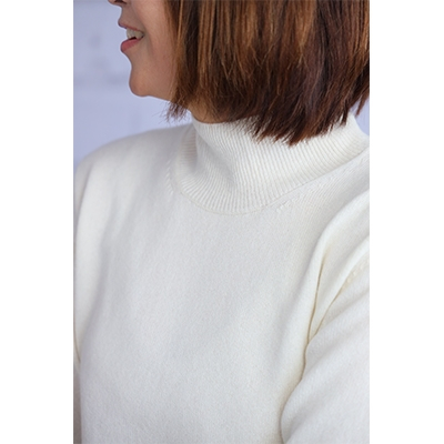 
                  希少ベビーカシミヤ100％ 女性ハイネック セーター M ホワイト 1枚 20401M WH[0903]
                