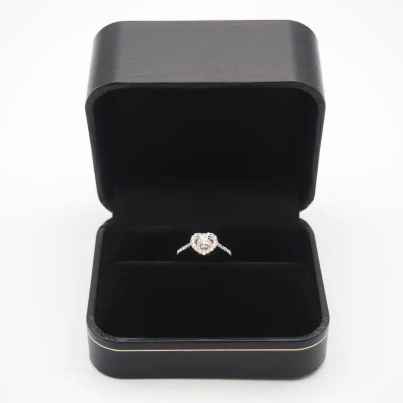 プラチナ 0.66ct　ハートダイヤモンド リング　FHR-009536