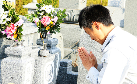 お墓掃除・お参り　安心代行サービス さーびす おはかそうじ だいこう 