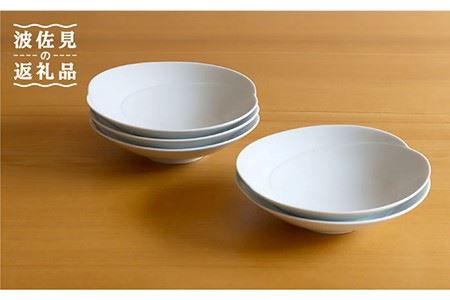 【大感謝祭対象】【白山陶器】【グッドデザイン賞受賞】ともえ浅鉢（中）白磁 5枚セット 食器 皿 【波佐見焼】[TA104] 波佐見焼