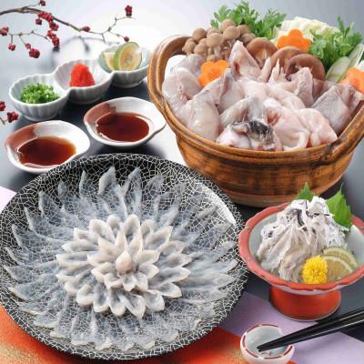 ふるさと納税 岡垣町 とらふぐフルコース【刺身菊盛・ちり鍋】鍋〆は米麺　たっぷり豪華2人前(岡垣町)