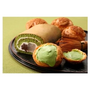 宇治抹茶使用　抹茶わらびロールと抹茶シュークリームセット　作家望月麻衣さんのエッセイ付_菓子・スイーツ ケーキ    菓子・スイーツ 洋菓子    菓子・スイーツ 和菓子  _【配送不可地域：離島】【1233179】