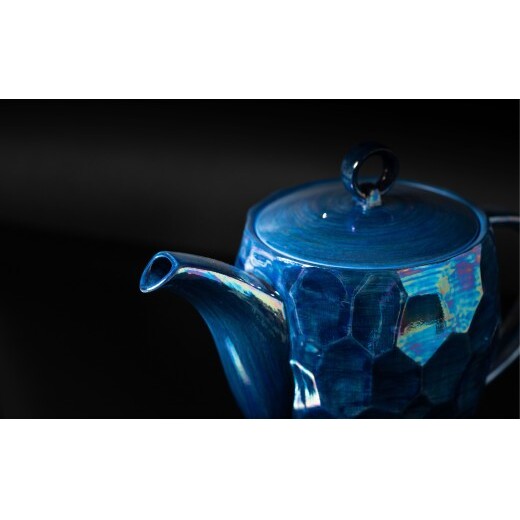 ＜NYが認めた逸品＞  有田焼 麟 Lin NY Blue ティーセット 3点セット (ポット1個 カップ2個) 【金照堂】 食器セット ティーセット bj087_イメージ3