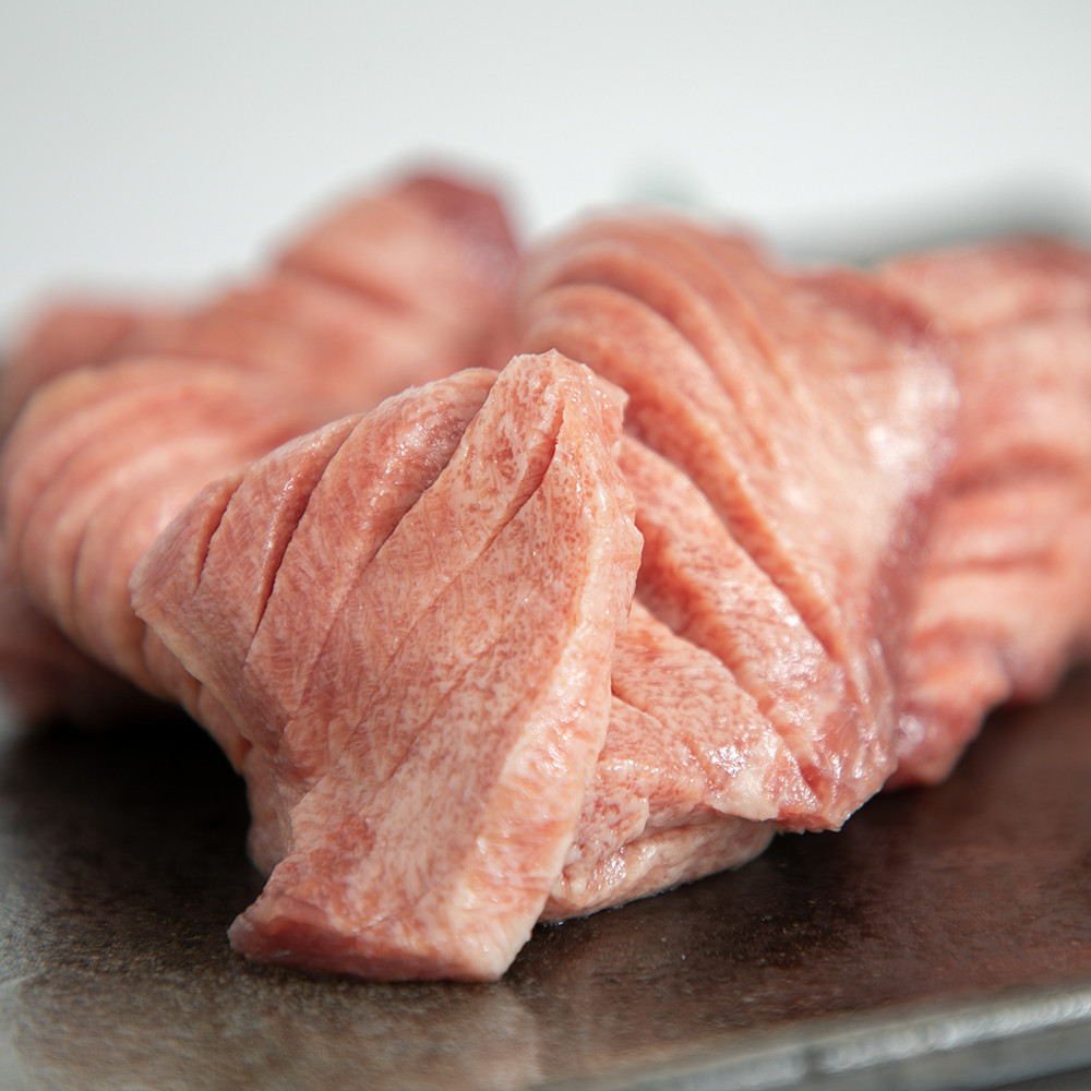 厚切り牛タン塩味 ～クラウン プレミアム～ 1kg（500g×２P） 【1271】