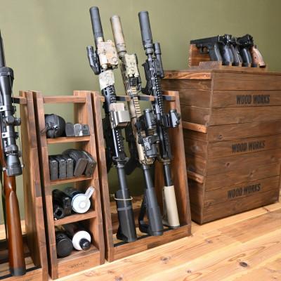 ふるさと納税 横手市 WOOD WORKS  ライフルスタンド 3丁掛+マガジンラックセット【本体:ブラウン】 |  | 02