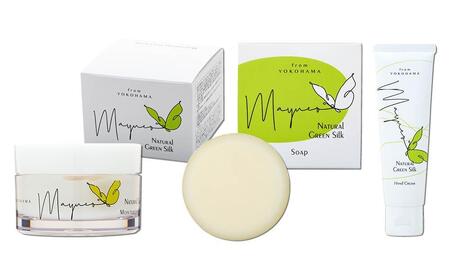 【母の日ギフト】国産グリーンシルク配合　Mayucoオリジナルセット　【パーフェクトジェルクリーム1個・ハンドクリーム1本・せっけん1個入り】