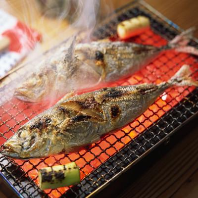 ふるさと納税 中間市 程よい塩加減 アジとイワシ干物セットA